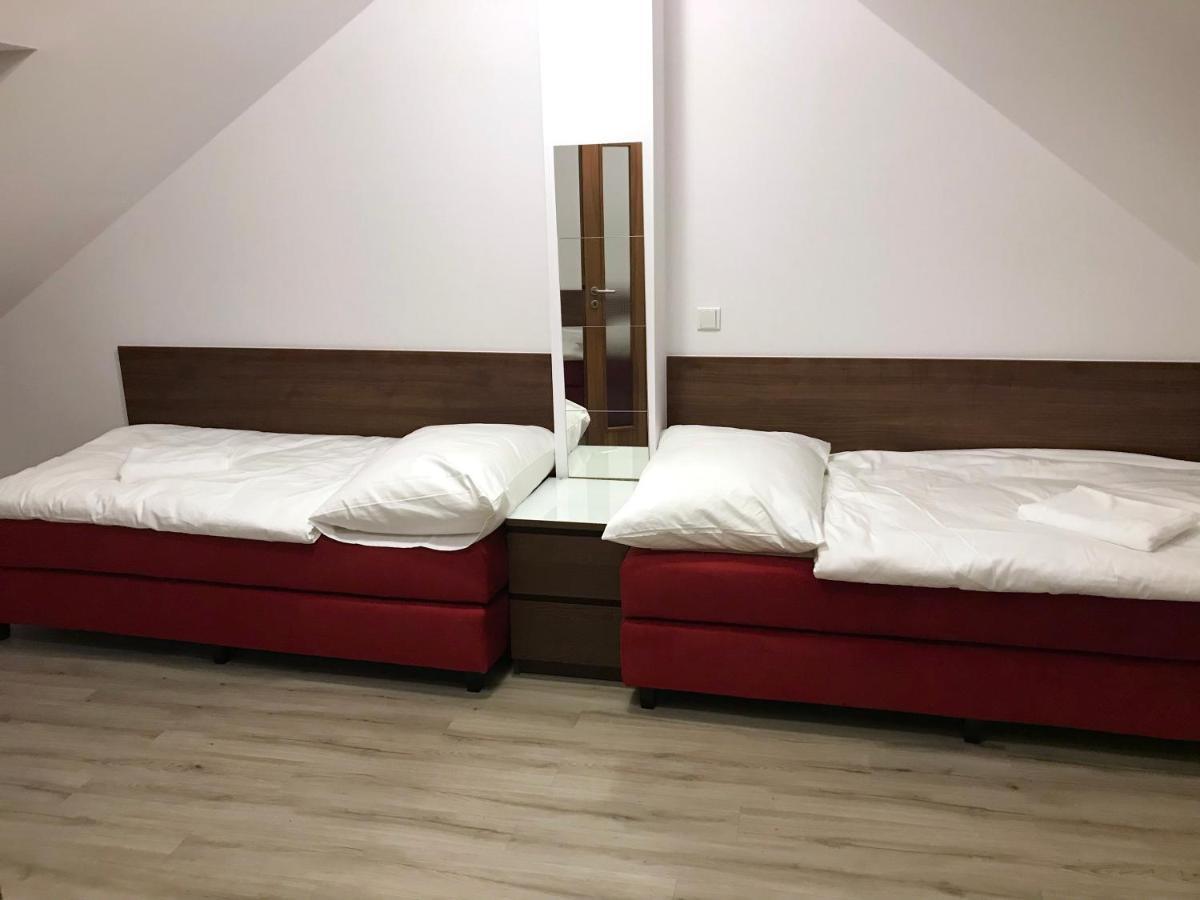 Valentine's National Museum Apartmán
